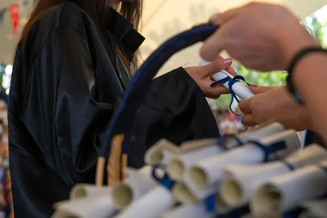 DMM sahte diploma ile ilgili iddialari tek tek yanitladi