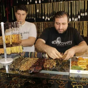 Diyarbakirda Damla Kehribar Taslarina Yogun Ilgi