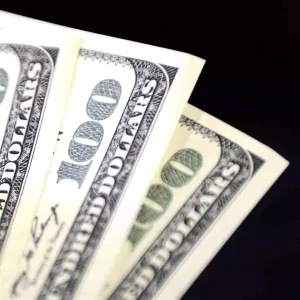 Dolar ve Euro Gune Yukselisle Basladi