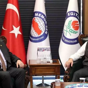 Egitim Bir Sen ve Suriye Ogretmenler Sendikasindan Is Birligi Karari