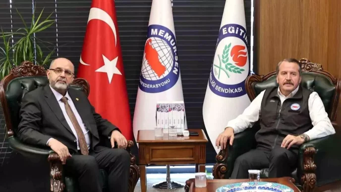 Egitim Bir Sen ve Suriye Ogretmenler Sendikasindan Is Birligi Karari