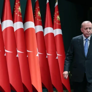 Erdogan Terorden kurtulmamiz icin Turkiyenin onunde firsat penceresi aralanmistir