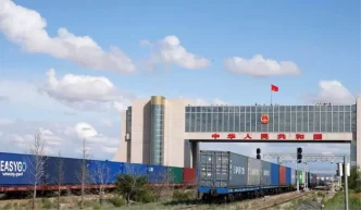 Erenhot Limanindan 20000 Cin Avrupa Yuk Treni Gecisi