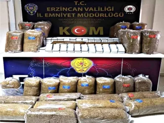 Erzincanda Durdurulan Otobuste 480 Paket Kacak Tutun Ele Gecirildi