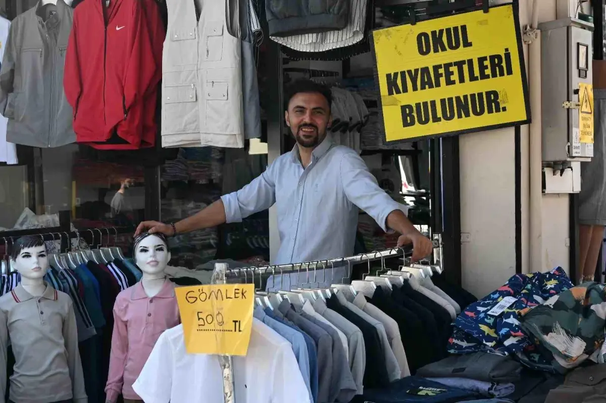 Eskisehirde Okul Alisverisi Basladi Veliler Fiyatlardan Sikayetci