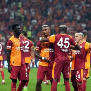 Galatasaray Super Ligde 4000 Golunu Atti