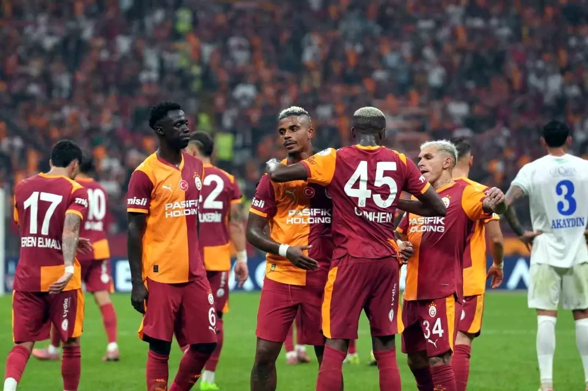 Galatasaray Super Ligde 4000 Golunu Atti