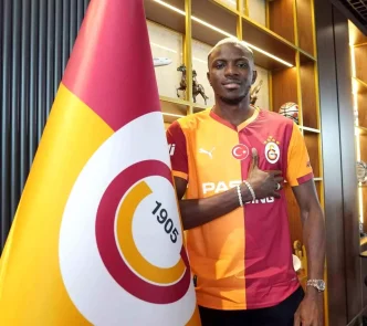 Galatasaray Victor Osimhen ile Bonservis Rekoru Kirdi