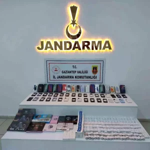 Gaziantepte 15 Milyon TL Degerinde Gumruk Kacagi Malzeme Ele Gecirildi