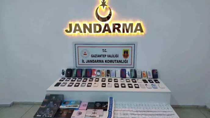 Gaziantepte 15 Milyon TL Degerinde Gumruk Kacagi Malzeme Ele Gecirildi