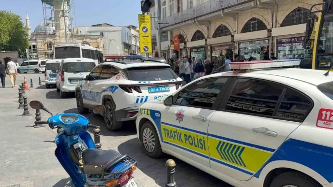 Gaziantepte Cep Telefonu Kacakcilarina Buyuk Operasyon
