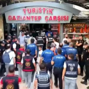 Gaziantepte Kacakcilik Operasyonu 23 Gozalti 5 Milyon TL Degerinde Emtia