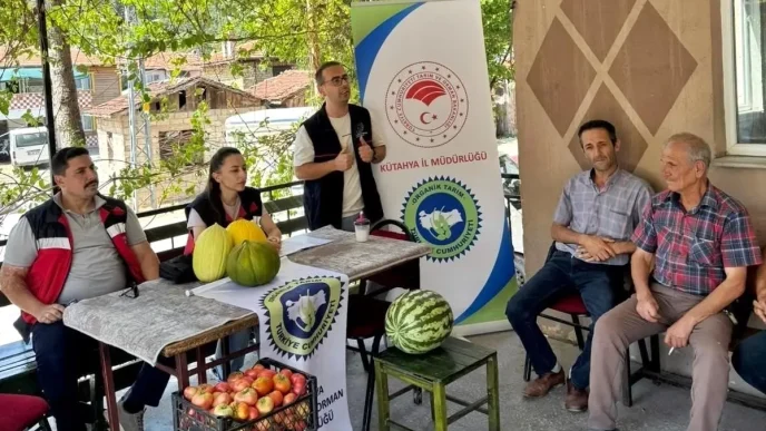 Goncek Kavunu icin Organik Tarim Egitimi Verildi