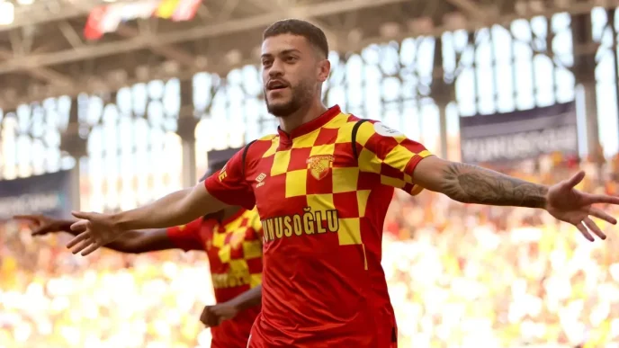 Goztepeden Rekor Transfer Romulo Cardoso RB Leipzige Geciyor