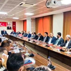 Hakkari Terorsuz Turkiyenin Simge Sehri Olacak