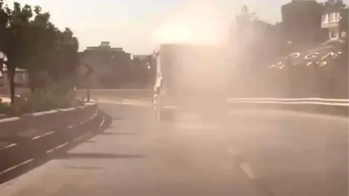 Hatayda Trafigi Tehlikeye Dusuren Kamyona Ceza
