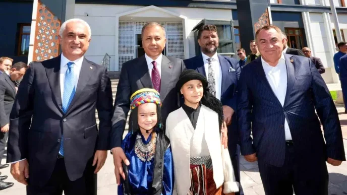 Icisleri Bakani Yerlikaya Artik terorsuz bir Turkiyenin esigindeyiz
