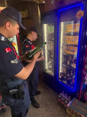 Incirliovada Kacak Alkol ve Tutun Denetimi Yapildi