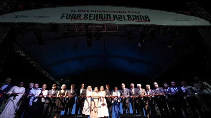 Izmir Enternasyonal Fuari 94 Kez Acildi