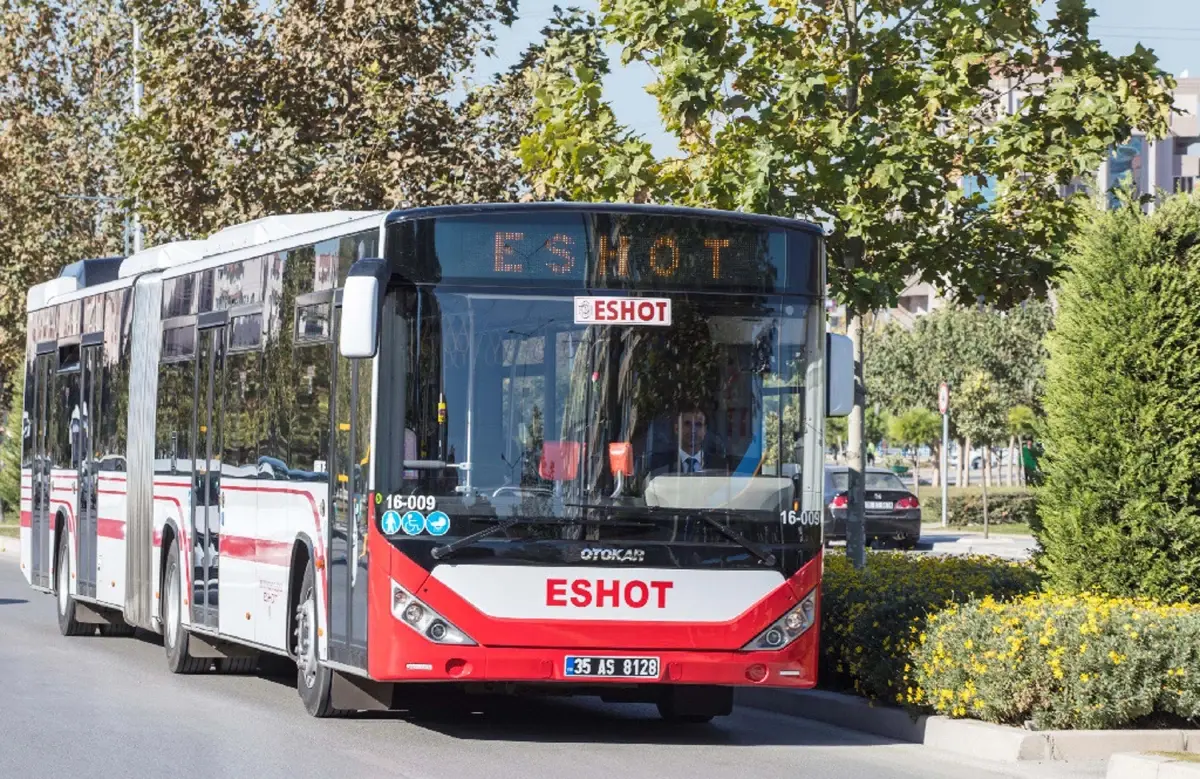 Izmirde Sehir Ici Ulasim Ucretlerine Zam Yapildi