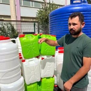 Izmirde Su Kesintileri Bidon Talebini Iki Katina Cikardi
