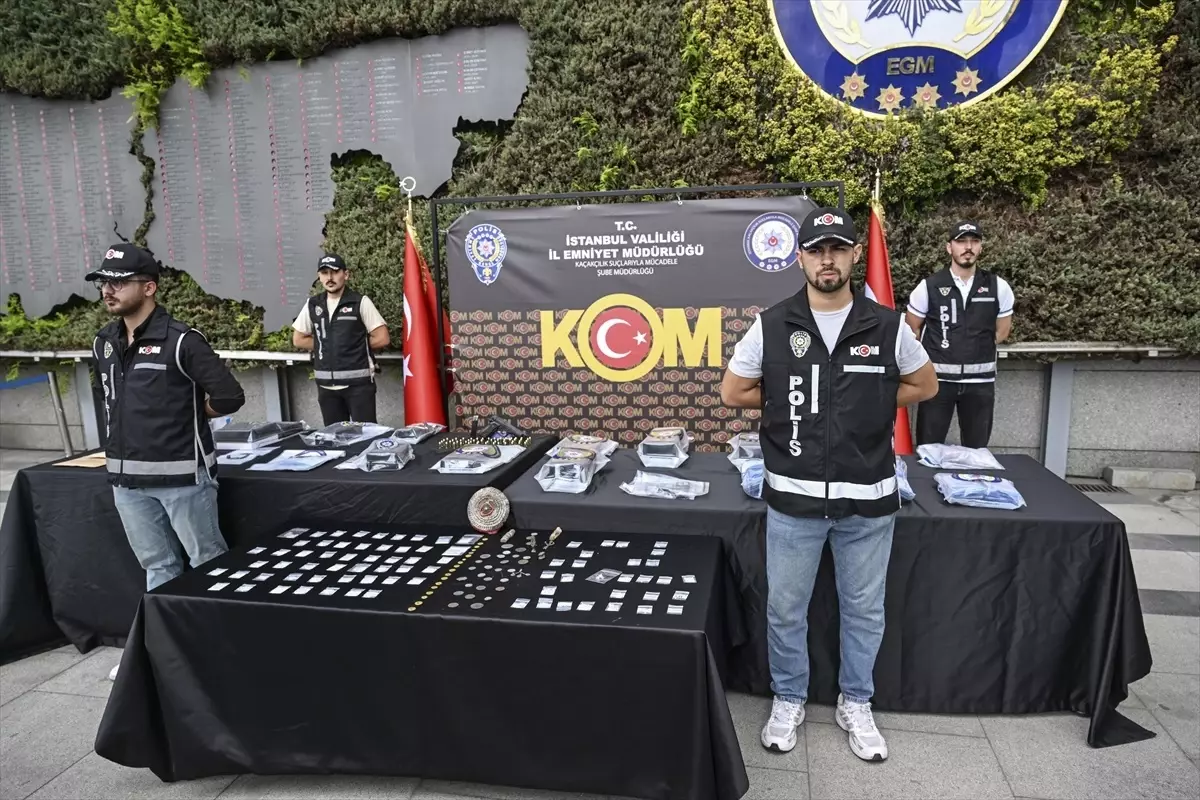 Kacak Degerli Tas Ticaretine Operasyon 43 Gozalti