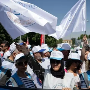 Kamu Isveren Heyetinden yeni hamle Hakem Kuruluna basvurdular