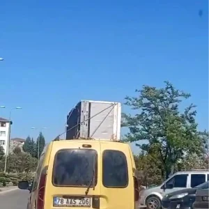 Karabukte Trafik Ihlalleri Buzdolabi Tasiyan Arac Ceza Aldi