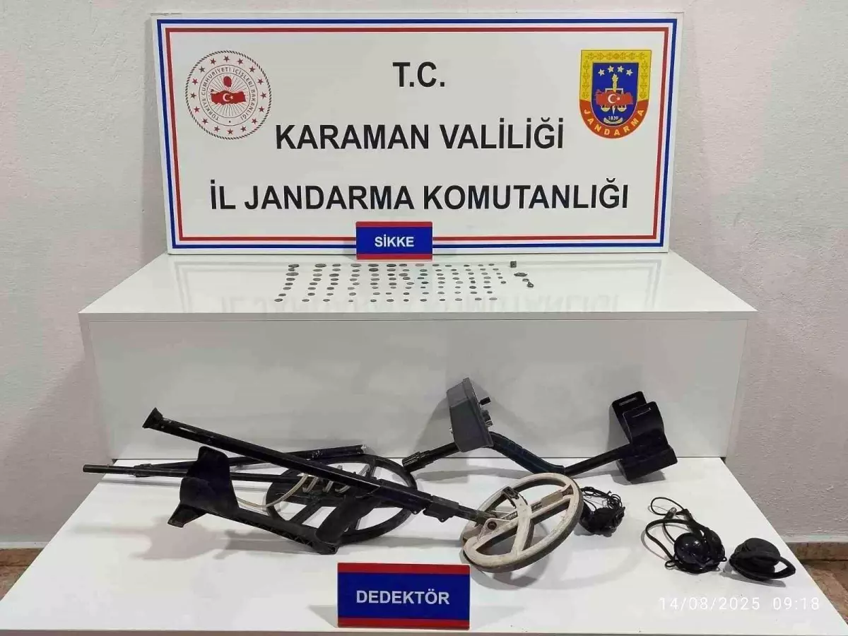 Karamanda Jandarma Uygulamalarinda Uyusturucu ve Tarihi Eser Ele Gecirildi