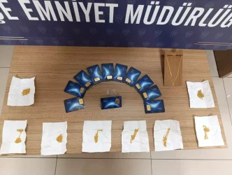 Kastamonuda Kuyumcuya Sahte Altin Satmaya Calisan 3 Supheli Yakalandi