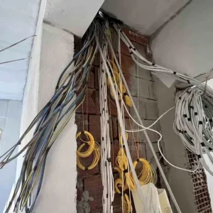 Kaynarcada Insaat Halindeki Binadan 150 Bin TLlik Kablo Calindi