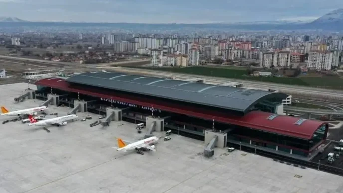 Kayseri Havalimaninda Bagaj Bekleme Sureleri Azaldi