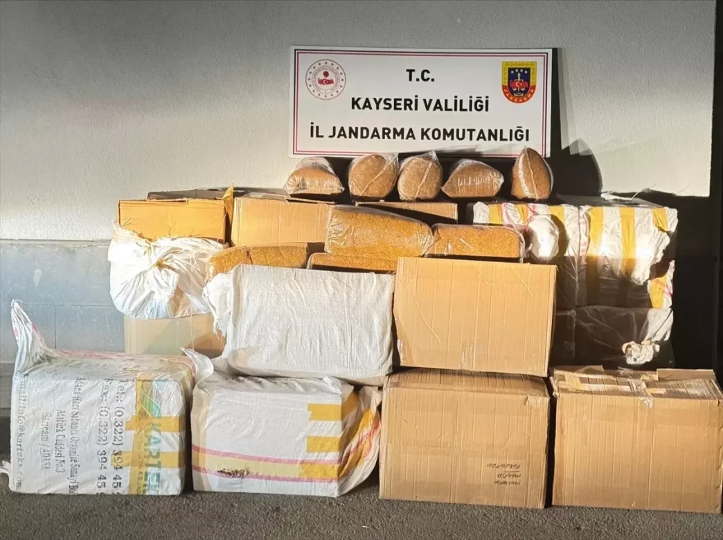 Kayseride Yolcu Otobusunde 750 Kilogram Kacak Tutun Ele Gecirildi