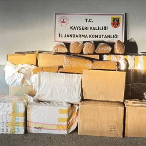 Kayseride Yolcu Otobusunde 750 Kilogram Kacak Tutun Ele Gecirildi