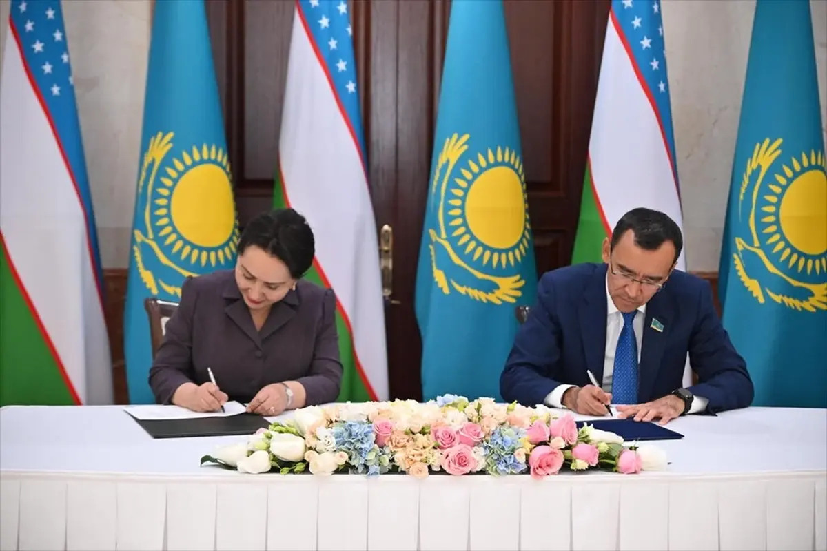 Kazakistan ve Ozbekistan Senatolari 2025 2026 Isbirligi Yol Haritasini Imzaladi