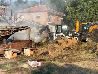 Kizilcahamamda Besi Ciftliginde Yangin Cikti