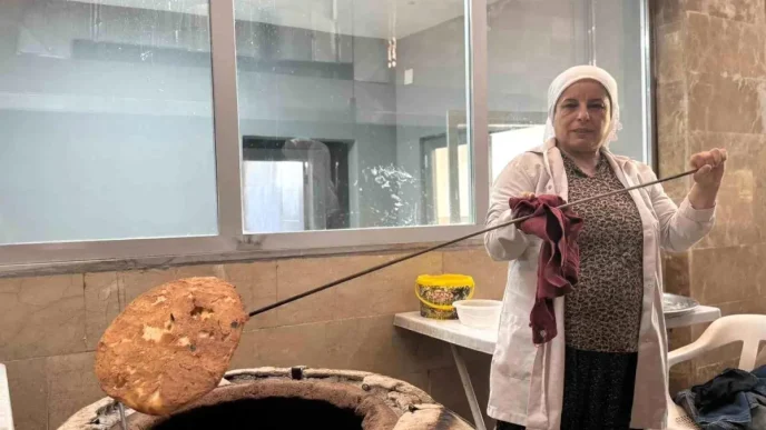 Kiziltepede Kadinlar Tandir Projesi ile Ekonomiye Katki Sagliyor