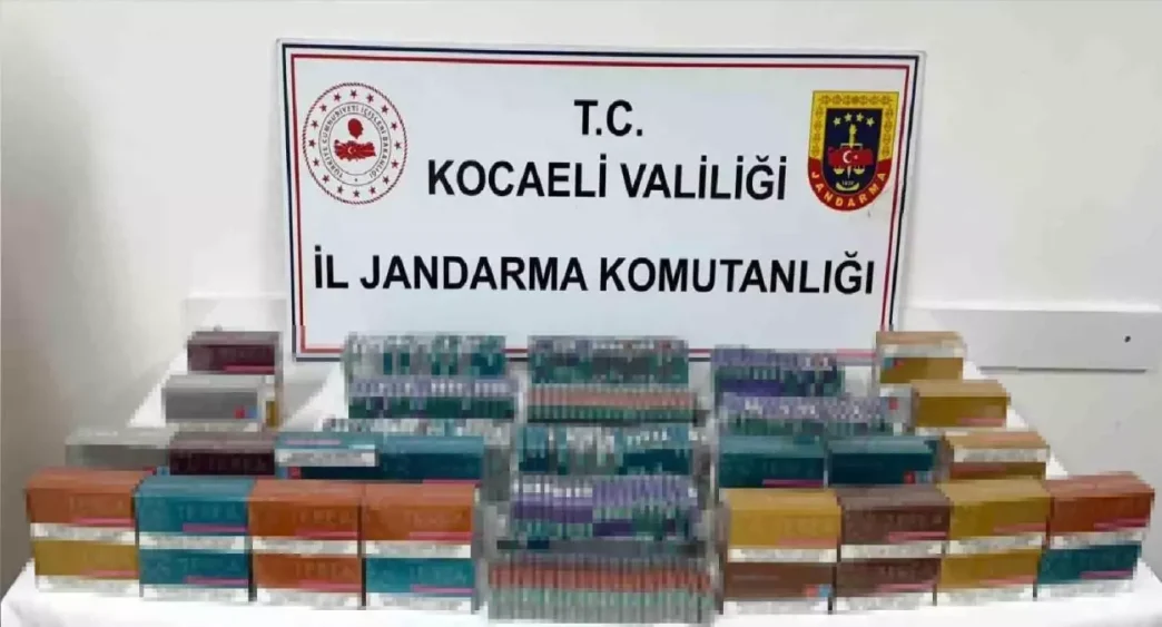 Kocaelide Elektronik Sigara Kacakciligi Operasyonu 2 Bin 500 Cihaz Ele