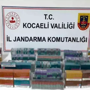 Kocaelide Elektronik Sigara Kacakciligi Operasyonu 2 Bin 500 Cihaz Ele