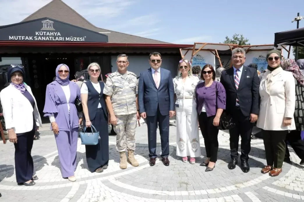 Kutahya Kadin Tarim Sanat Festivali Kadin Girisimcileri Destekliyor