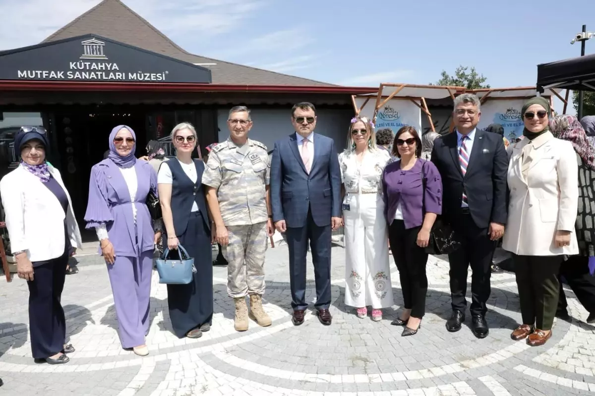 Kutahya Kadin Tarim Sanat Festivali Kadin Girisimcileri Destekliyor