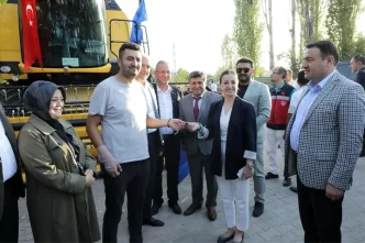 Kutahyada Tarimsal Uretime Yeni Destek Makine Parki Projesi Hayata Gecti