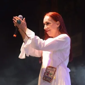 Leman Samdan Yalova konserinde hijyen tepkisi