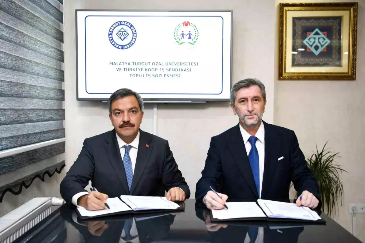 Malatya Turgut Ozal Universitesinde Toplu Is Sozlesmesi Imzalandi