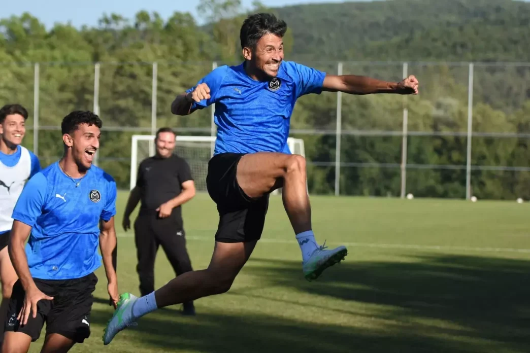 Manisa Futbol Kulübü Yeni Sezona Hazır 2 Manisa Futbol Kulubu Yeni Sezona Hazir