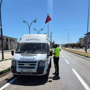 Manisada Korsan Tasimaciliga Yogun Denetim 16 Arac Surucusune Ceza