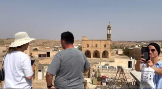 Mardinde Sicak Hava Turizmi Olumsuz Etkiliyor