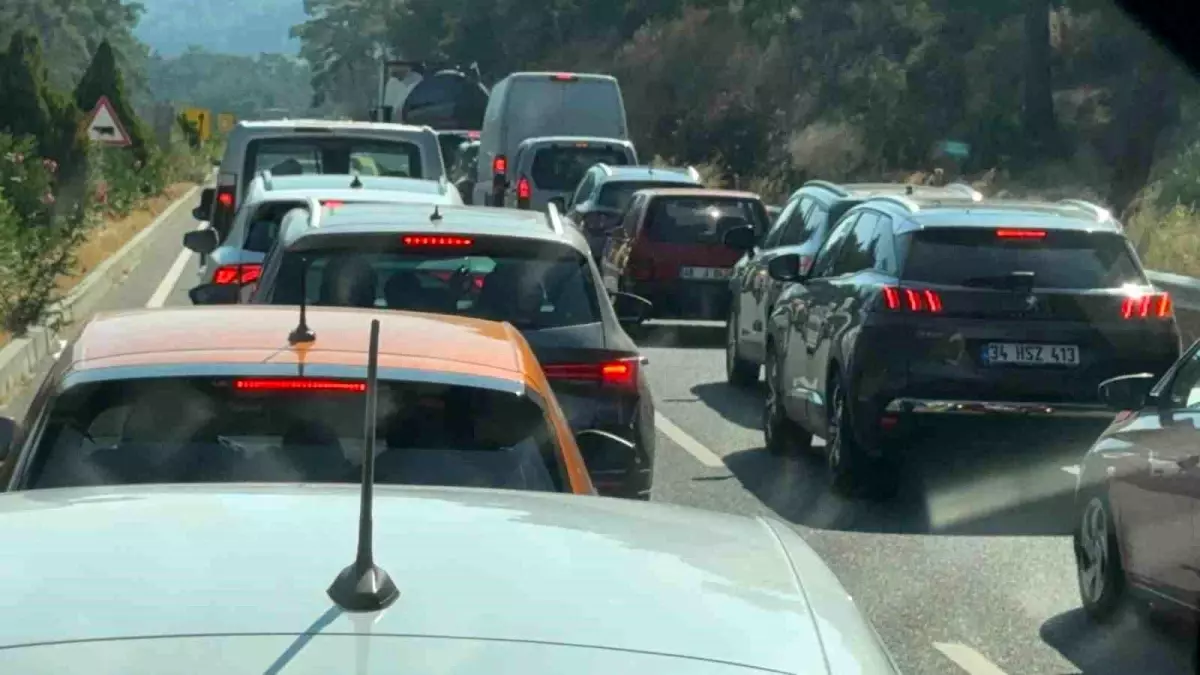 Marmaris ve Datcaya Yogun Tatilci Akini