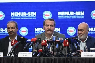 Memur Sen Genel Baskani Yalcindan Sendika Yasasi Elestirisi