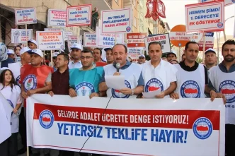 Memur Sen Hakkari Subesi Kamu Zam Teklifini Yetersiz Buldu